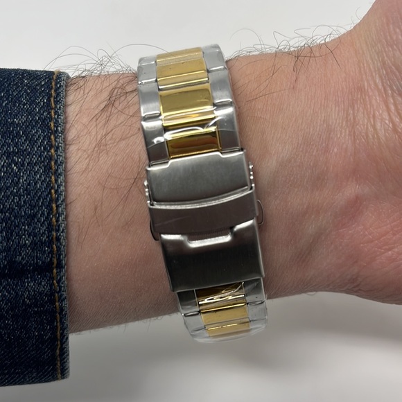 Mens watch stainless steel gold black silver - Picture 3 of 4